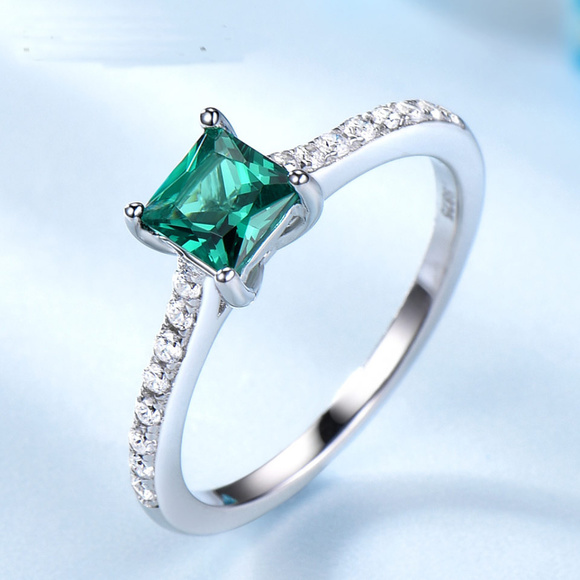 Penfine Jewelry Emerald Engagement Ring Sterling Silver 5mm Square